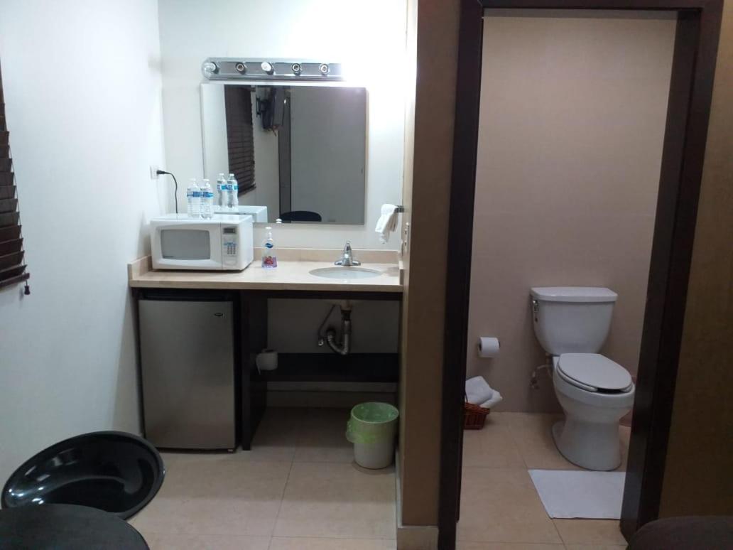 Premier Hotel Suites Ciudad Obregón Extérieur photo