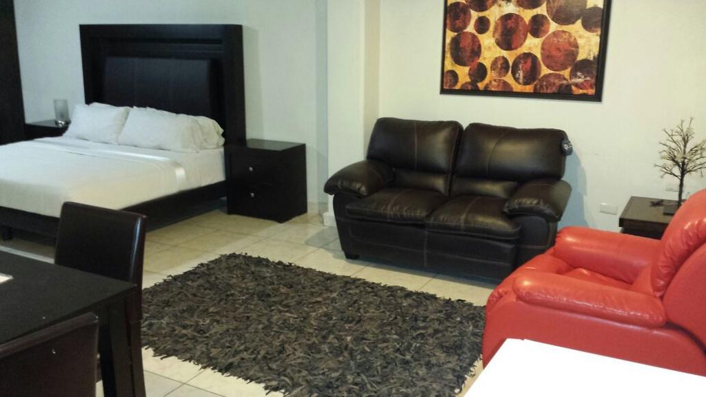 Premier Hotel Suites Ciudad Obregón Extérieur photo